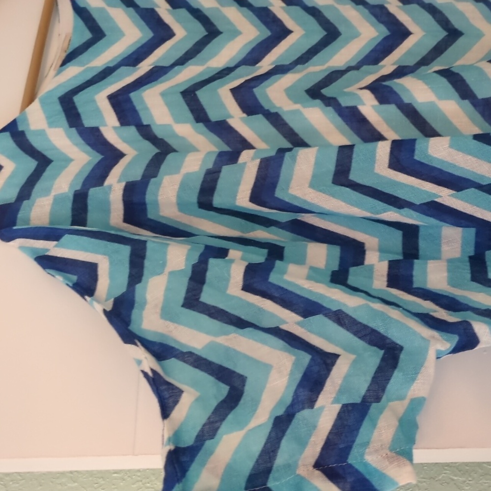 Chevron Patterned Blue & White Mediterranean Line… - image 3